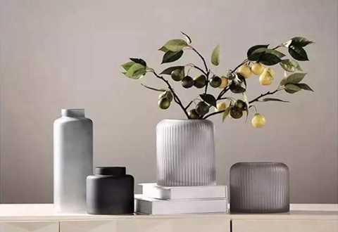 蘇州家裝公司 在家養貓注意易碎品