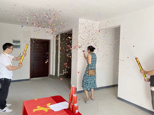 恭喜弘陽(yáng)上熙姚先生家開(kāi)工大吉！